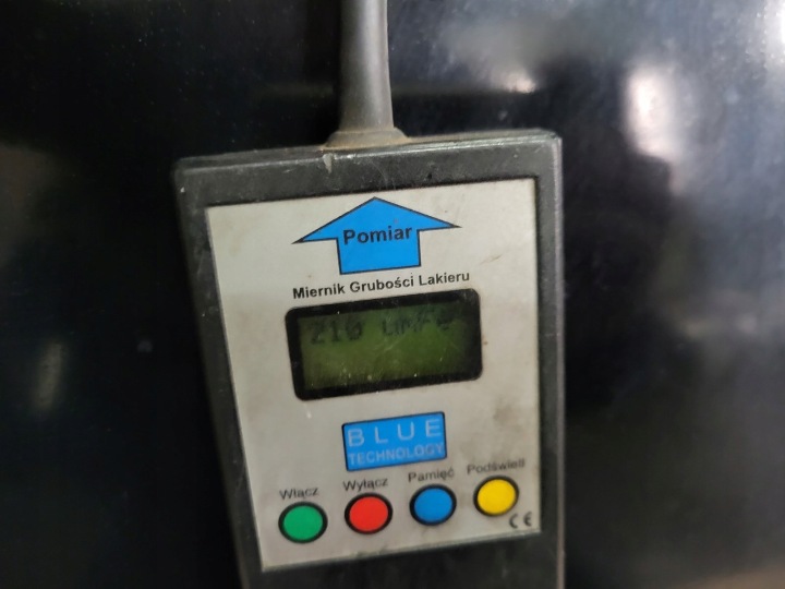 CAPOT COUVERCLE MOTEUR A3F MAZDA DEMIO