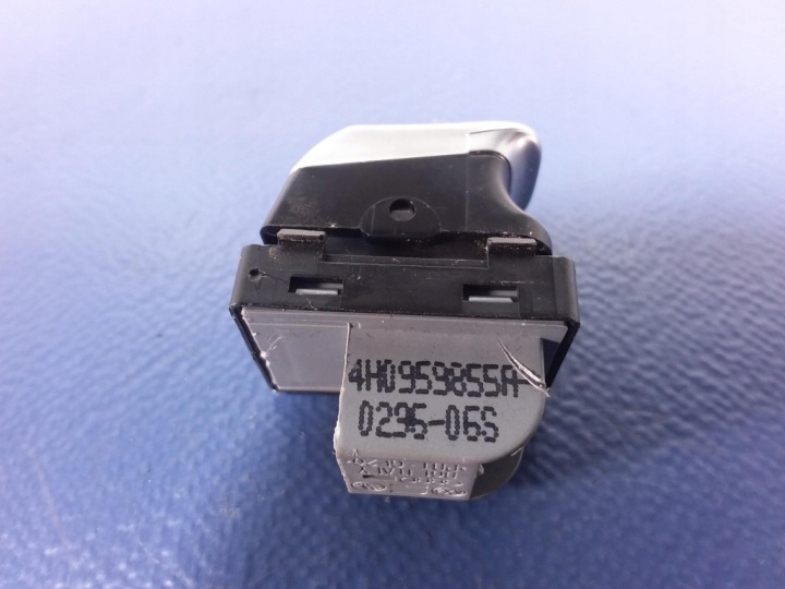 AUDI A8 D4 4H COMMUTATEUR VITRES 4H0959855A