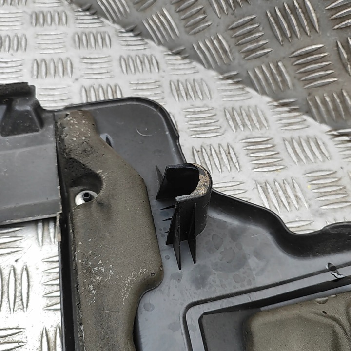 SUPÉRIEURE PROTECTION MOTEUR SUBARU OUTBACK (BS) C13010094 34266925 2.0L 110KW 2018