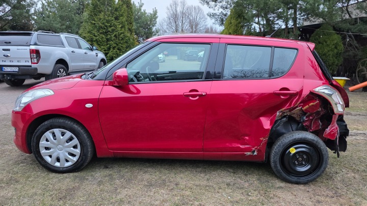 SUZUKI SWIFT 1.2 I CLUB GROUPE MOTOPROPULSEUR 4X4 94KM KLIMA!USZKODZONY ARRIÈRE FACTURE MARZA!