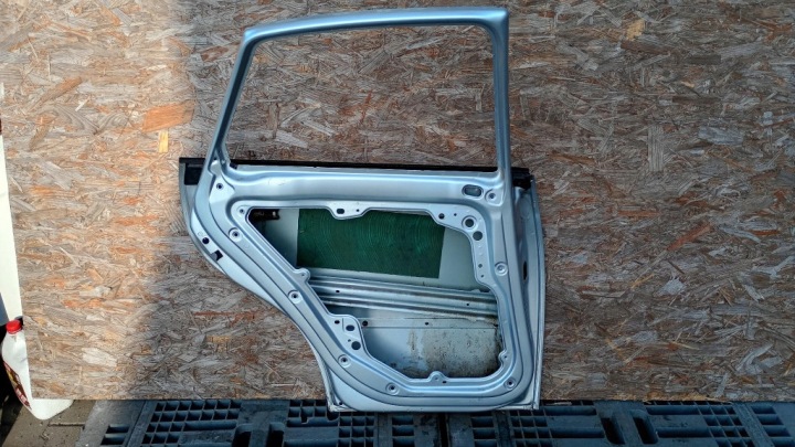 PORTES ARRIÈRE GAUCHE SEAT IBIZA III 5D L57N