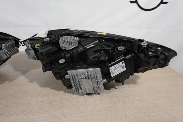 PHARES AVANT BMW G22 G23 G26 G80 G82 LASER NOIR USA 9500931