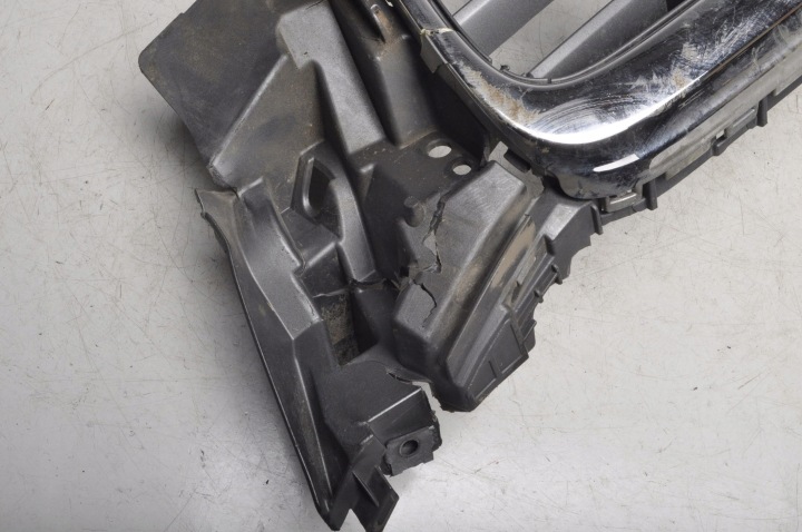 AUDI S4 B8 CALANDRE CALANDRE GRILLE P2 8K0853651B