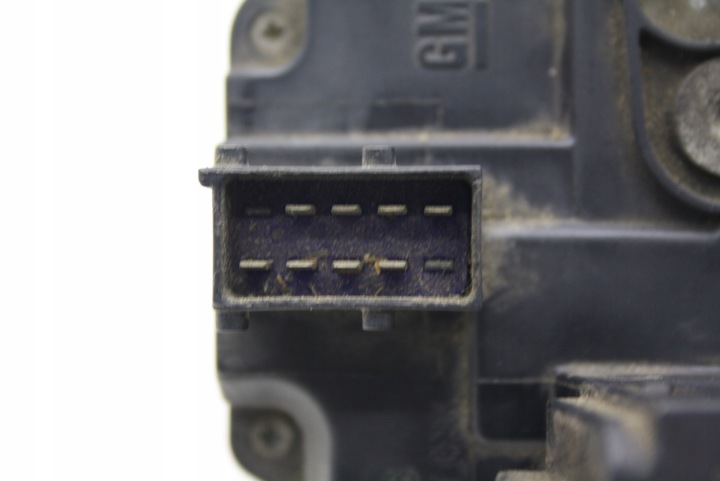 SERRURE DE PORTE GAUCHE AVANT OPEL ZAFIRA A I 24414116