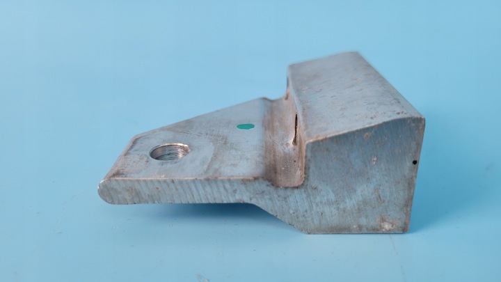 VOLVO XC90 II 20R 2.0D SUPPORT FIXATION TRAÎNEAU DROIT 32221889