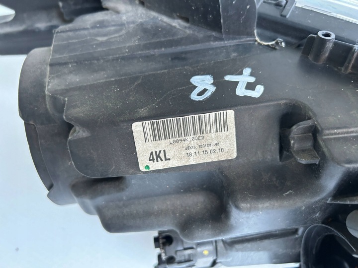 PROJECTEUR GAUCHE CÔTÉ MITSUBISHI OUTLANDER 8301C8-63