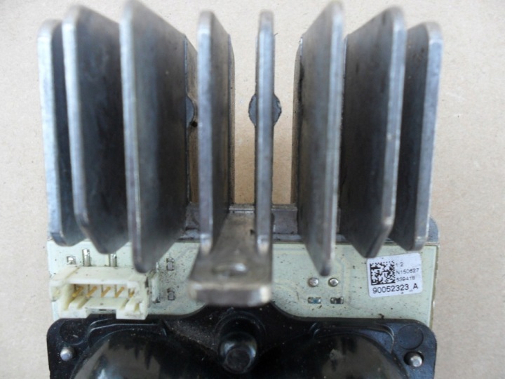 VW PASSAT B8 MODULE LED JEZ 3G0998476B