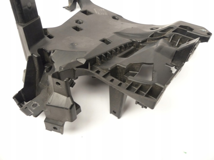 CHÂSSIS GAUCHE FIXATION REMPLISSAGE 8545193 BMW C EVOLUTION CEVOLUTION 13
