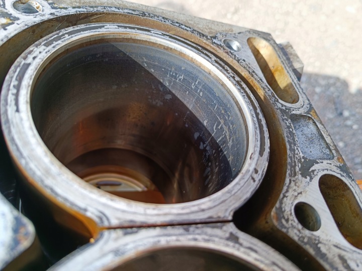 BLOC MOTEUR FORD EXPLORER FLEX EDGE 3.5 V6 2011-