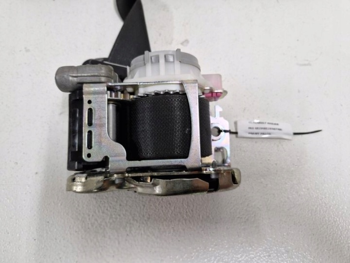 RENAULT KADJAR CEINTURE DE SÉCURITÉ DROIT AVANT AVANT 868844640R