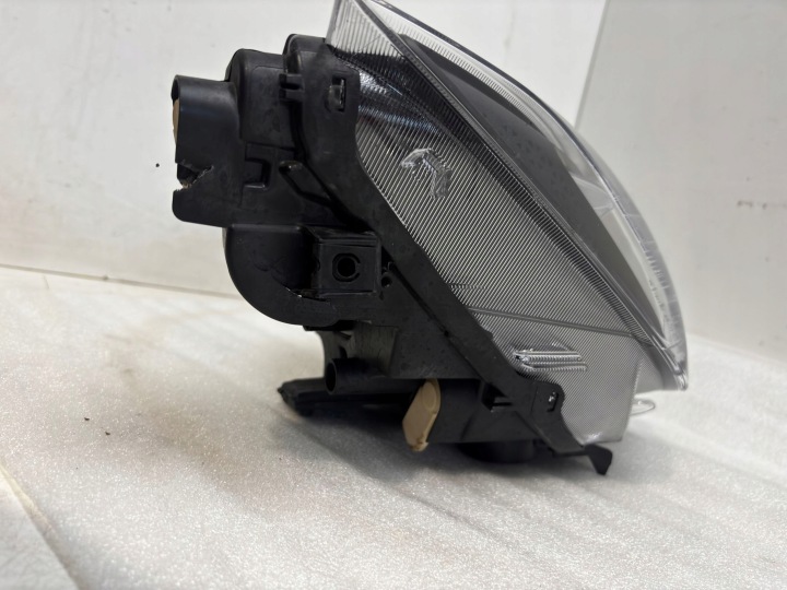 SEAT IBIZA V (KJ) 6F1941006F AVANT CÔTÉ DROITE PHARE AVANT PROJECTEUR