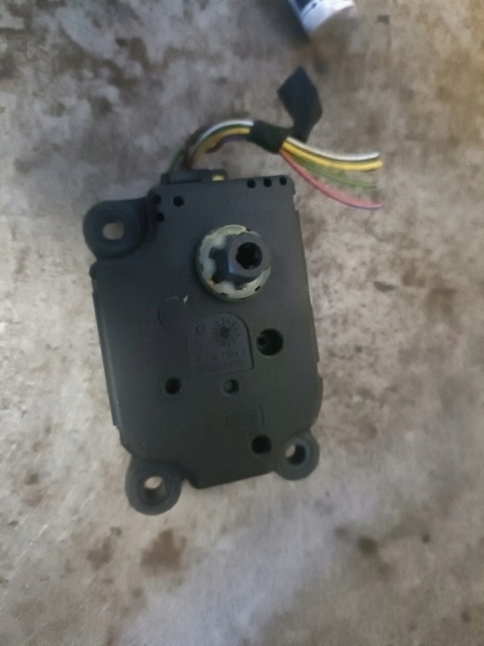 PETIT MOTEUR RÉCHAUFFEURS FIAT CROMA II 985100V02