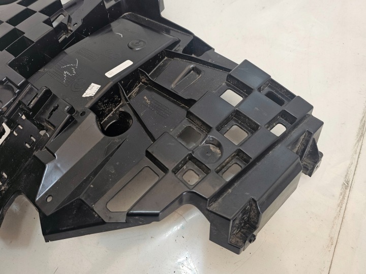 BMW X5 G05 19- GLISSIÈRE FIXATION PARE-CHOCS GAUCHE DROIT ARRIÈRE 8085645 USA