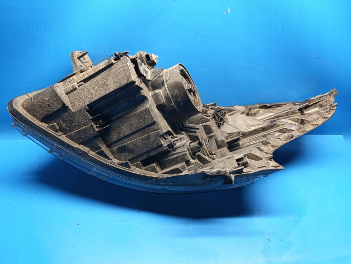 PHARE PROJECTEUR DROITE AVANT AVANT OPEL VIVARO B 14R.-