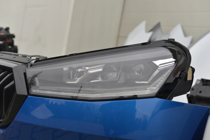 SKODA FABIA 4 IV 6VA 2021- CAPOT COUVERCLE MOTEUR 6VA823031