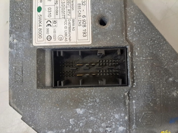 BMW 7 E65 E66 2005 CONTRÔLEURS MOTEUR