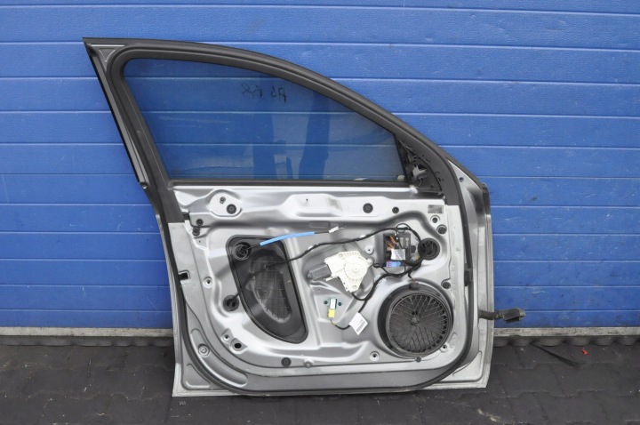 AUDI A4 B8 PORTES GAUCHE AVANT GAUCHE AVANT