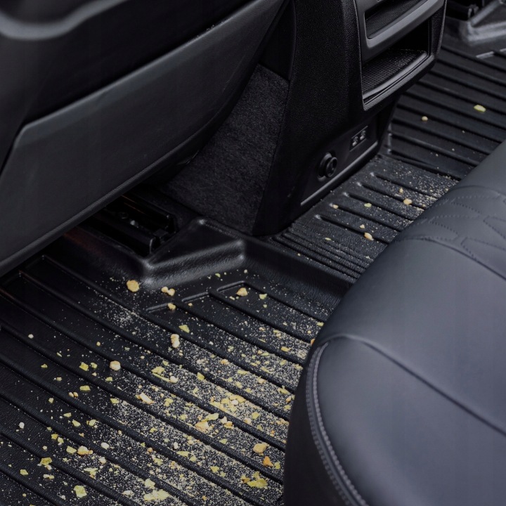 TAPIS DE SOL CAOUTCHOUC 3D SUZUKI GRAND VITARA I FT/GT (1998-2005) SUV 5-DRZW