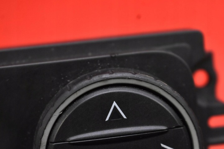 PANNEAU COMMANDE CONDUIT D'AIR CLIMATISATION 1560547840 ALFA ROMEO 159 05-11