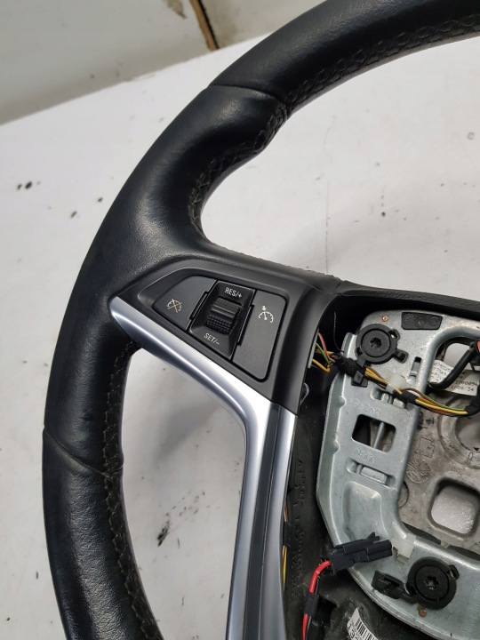 VOLANT COMMUTATEUR OPEL MERIVA B