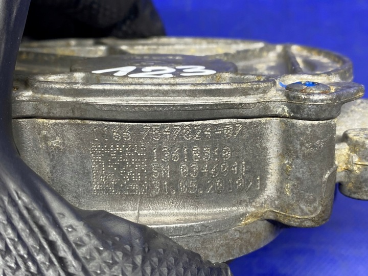 POMPE VIDE VIDE BMW E90 N43B20A 2.0 B 7517021