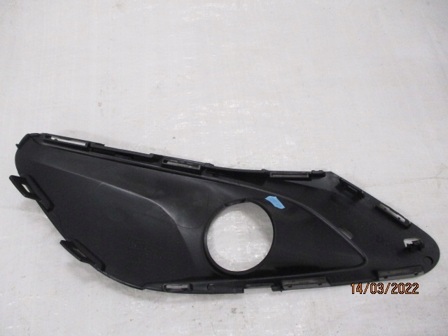 PEUGEOT 308 T9 GRILLE FIXATION HALOGÈNE GAUCHE