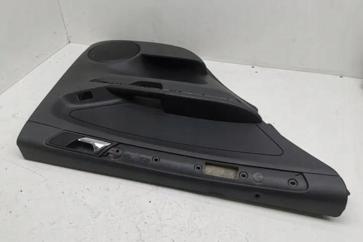 COLLECTEUR ARRIÈRE GAUCHES PORTES MERCEDES-BENZ M (W164) A1647301370 3.0L DIESEL