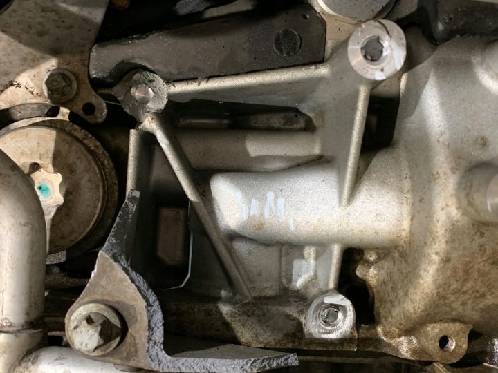 MOTEUR COMPLET MERCEDES CLS 256930