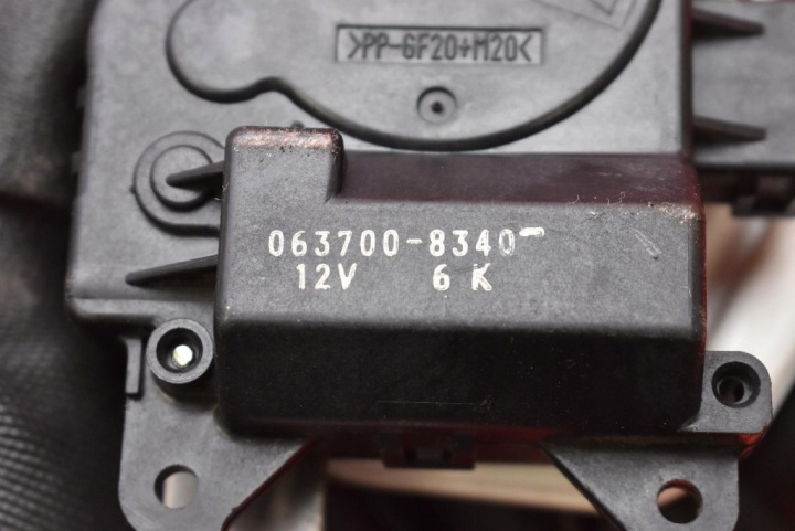 PETIT MOTEUR RÉCHAUFFEURS 063700-8340 HONDA CRV 3 III 2.0 I-VTEC 150 KM 06-09