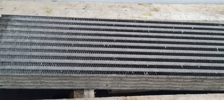 A5 8T LIFT RADIATEUR ÉCHANGEUR AIR-AIR 2.0 TDI 8K0145805P A4 B8 Q5 A6 C7 4G