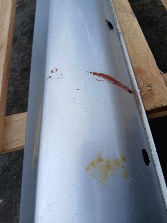 MOULURE SEUIL GAUCHE MERCEDES W211 BERLINE UNIVERSEL AVANTGARDE C368 368