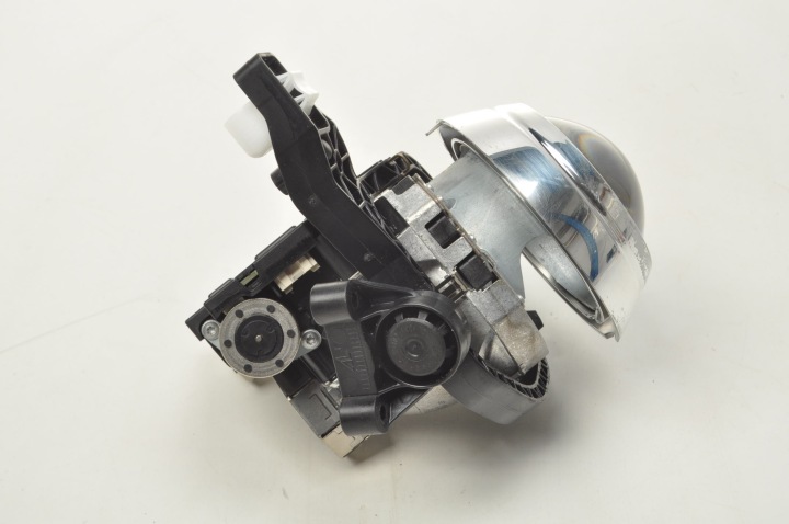 OPEL ASTRA J IV LENTILLE GTC 130702003900
