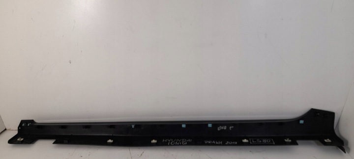 HYUNDAI IONIQ MOULURE SEUIL DROITE 87752G2000