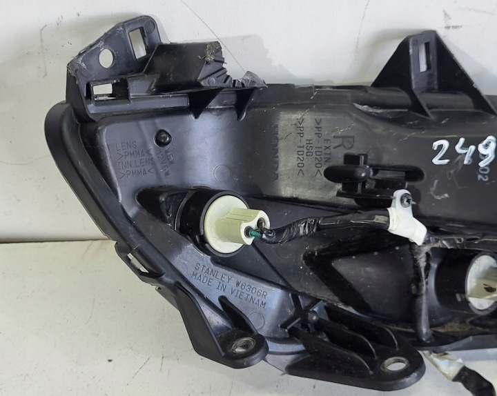 CLIGNOTANT DROIT HONDA NSC 110 VISION NOCTURNE 2023R