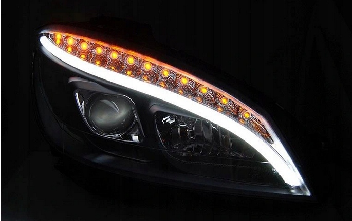 LAMPS TUBE LIGHT BLACK LED MERCEDES W204 07-10 photo 2 - milautoparts-fr.ukrlive.com