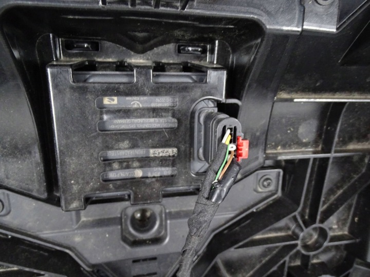 PARE-CHOCS AVANT AVANT AUDI Q4 89A