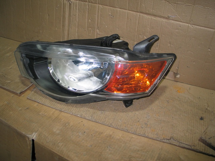 FARO IZQUIERDA PARTE DELANTERA MITSUBISHI COLT VI Z30 08- RESTYLING EUROPA 