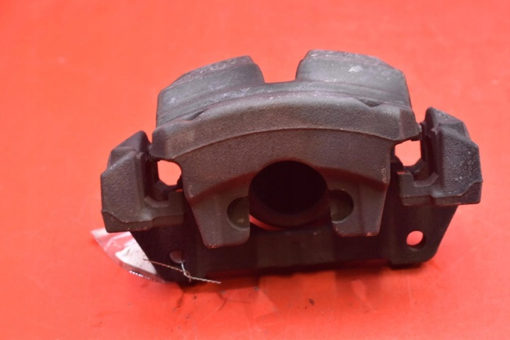 ÉTRIER DE FREIN DE FREIN GAUCHE AVANT 31381551 VOLVO S90 2 II 2.0 D4 190 KM 16-20