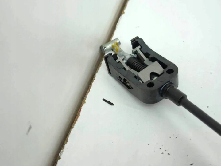 SERRURE GAUCHES AVANT PORTES VW A046465 1.5L GASOLINE 110KW 2022