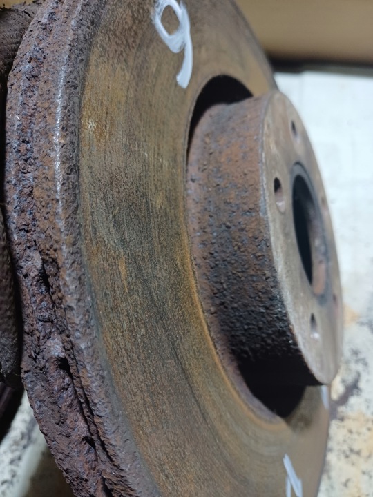 PLAQUETTES DISQUES AVANT ENSEMBLE FORD KUGA MK1