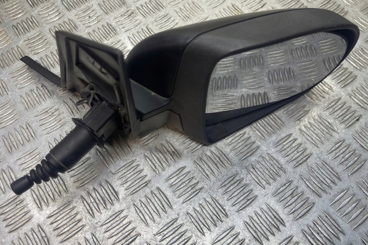 RÉTROVISEUR DROIT MITSUBISHI COLT VI (Z3_A, Z2_A) E9024259 1.5L DIESEL 70KW