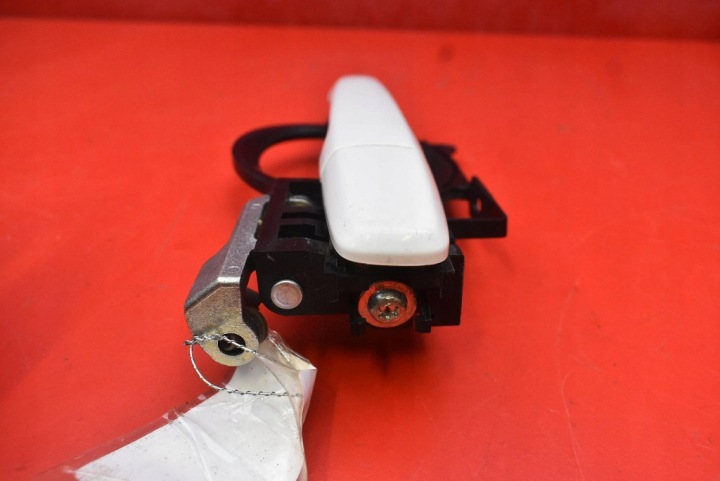 POIGNÉE DROITE AVANT AVANT W37A MITSUBISHI ASX 1 I LIFT 12-16