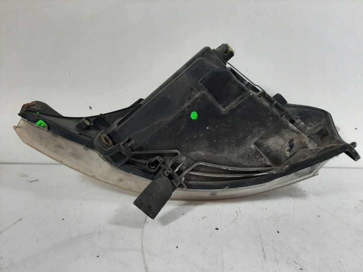 CITROEN C3 1.1 8V 02R PHARE DROIT AVANT 9647214180