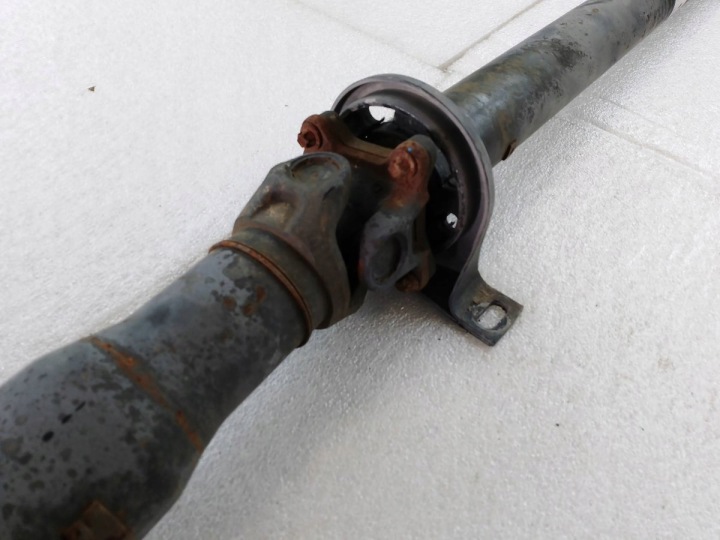 ARBRE DE TRANSMISSION ARRIÈRE VW CRAFTER 2E0521101AF A9064101306 2.5 TDI