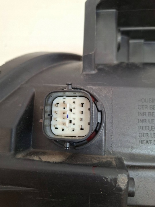 HYUNDAI KONA II PROJECTEUR PHARE LED EUROPE 92102BE000