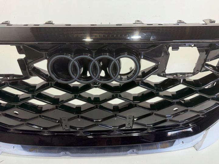 AUDI RSQ8 4M8 LIFT PARE-CHOCS AVANT GRILLE CALANDRE AVANT