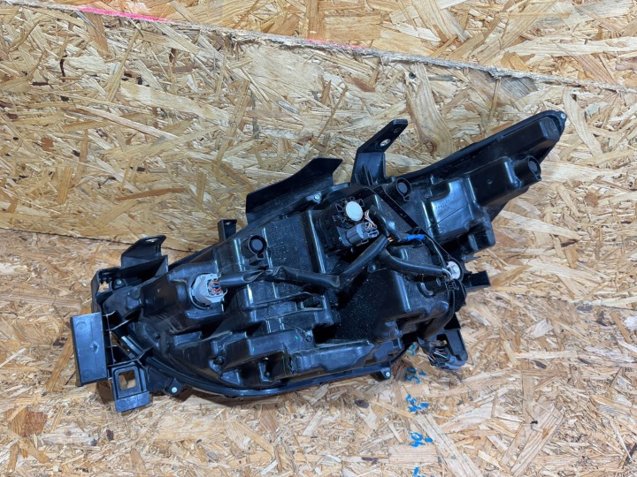 MAZDA CX5 CX-5 II 2 KF LIFT 22-25 PHARE DROITE AVANT AVANT COMPLET LED