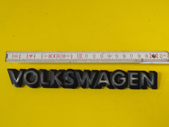 INSIGNE EMBLÈME INSCRIPTION COUVERCLES DE COFFRE ARRIÈRE VW GOLF II 321853685C NR334