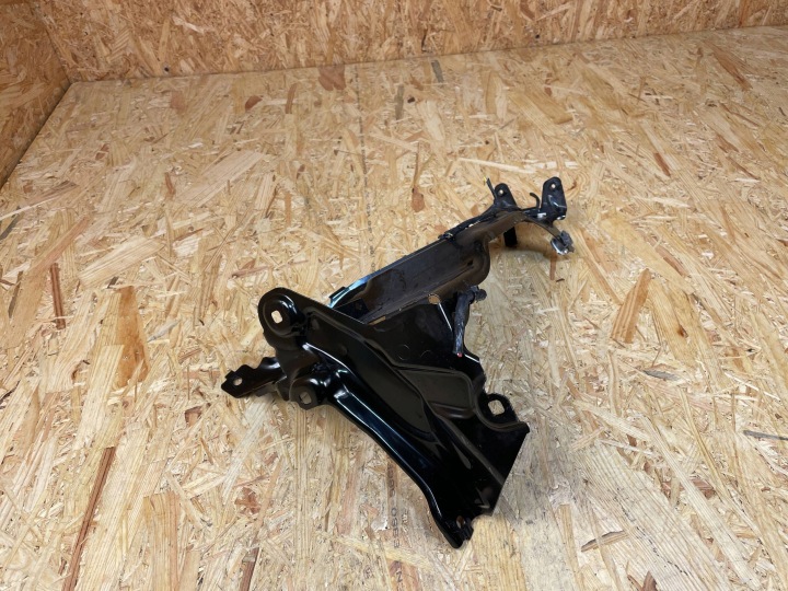 FIXATION SUPPORT OCULAIRE PHARES PHARES GAUCHE MINI COUNTRYMAN F60 7378745