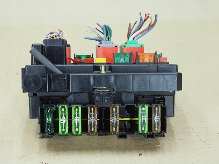 MODULE BOÎTE BSM B4 PEUGEOT 206 307 CITROEN C3 XSARA PICASSO 9650663980